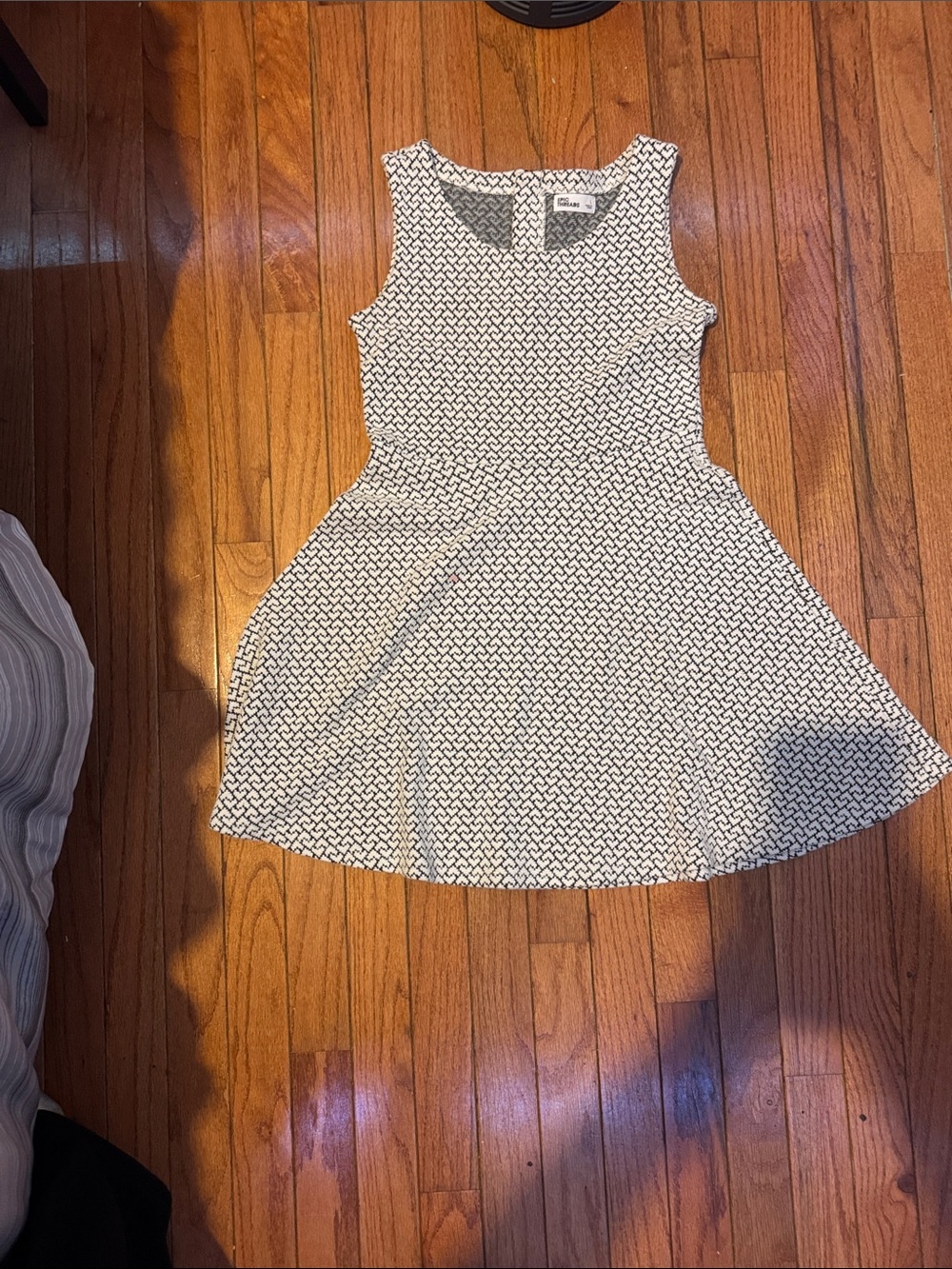 Epic Threads Black & White Patterned Sleeveless Skater Dress
